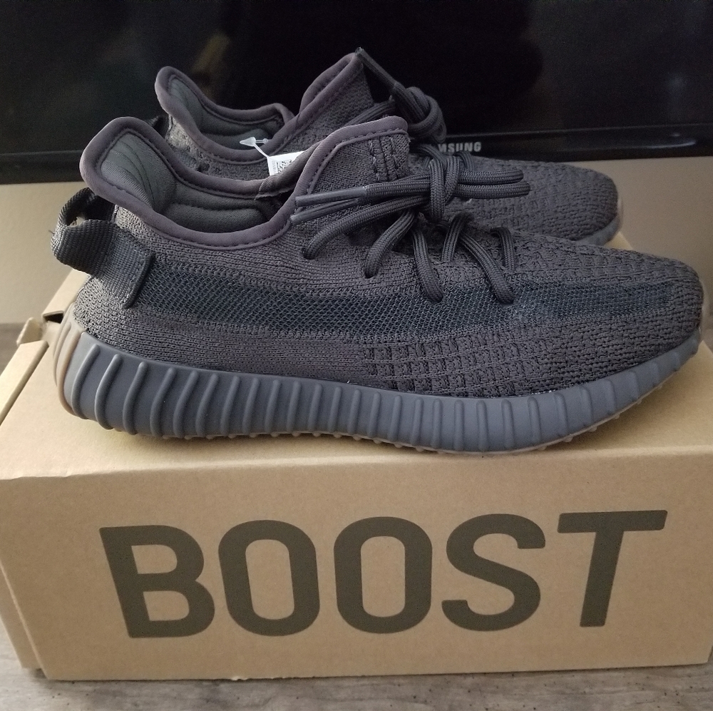 Adidas Yeezy 350 V2 Cinder